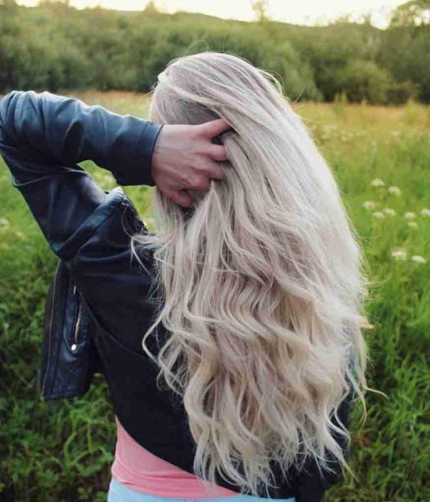 Kundebilde av hair extensions fra LuxusHair